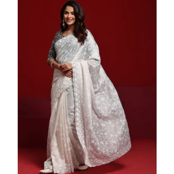 Women Floral Print Saree