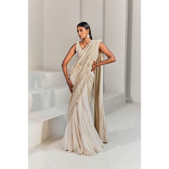Women Georgette Saree with Embellished Blouse